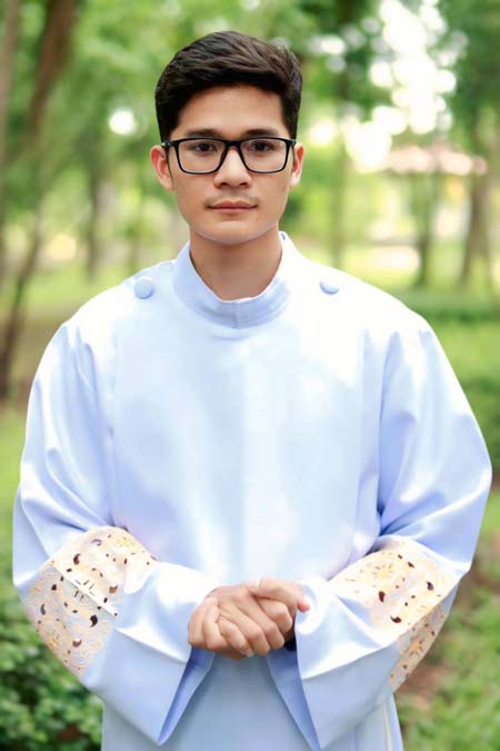 Deacon Michael Weerawat Phanvilai Deacon Michael Weerawat Phanvilai